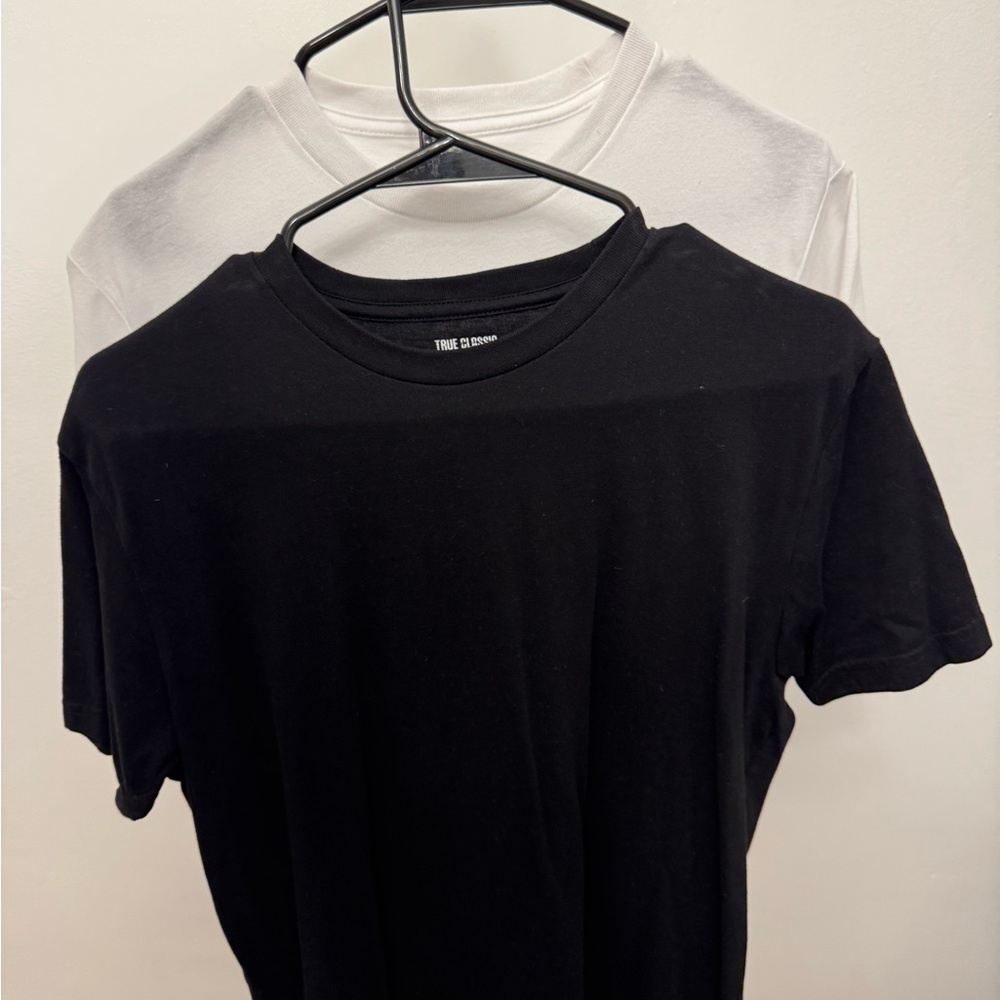 Black and White Men's True Classic T-Shirt Set